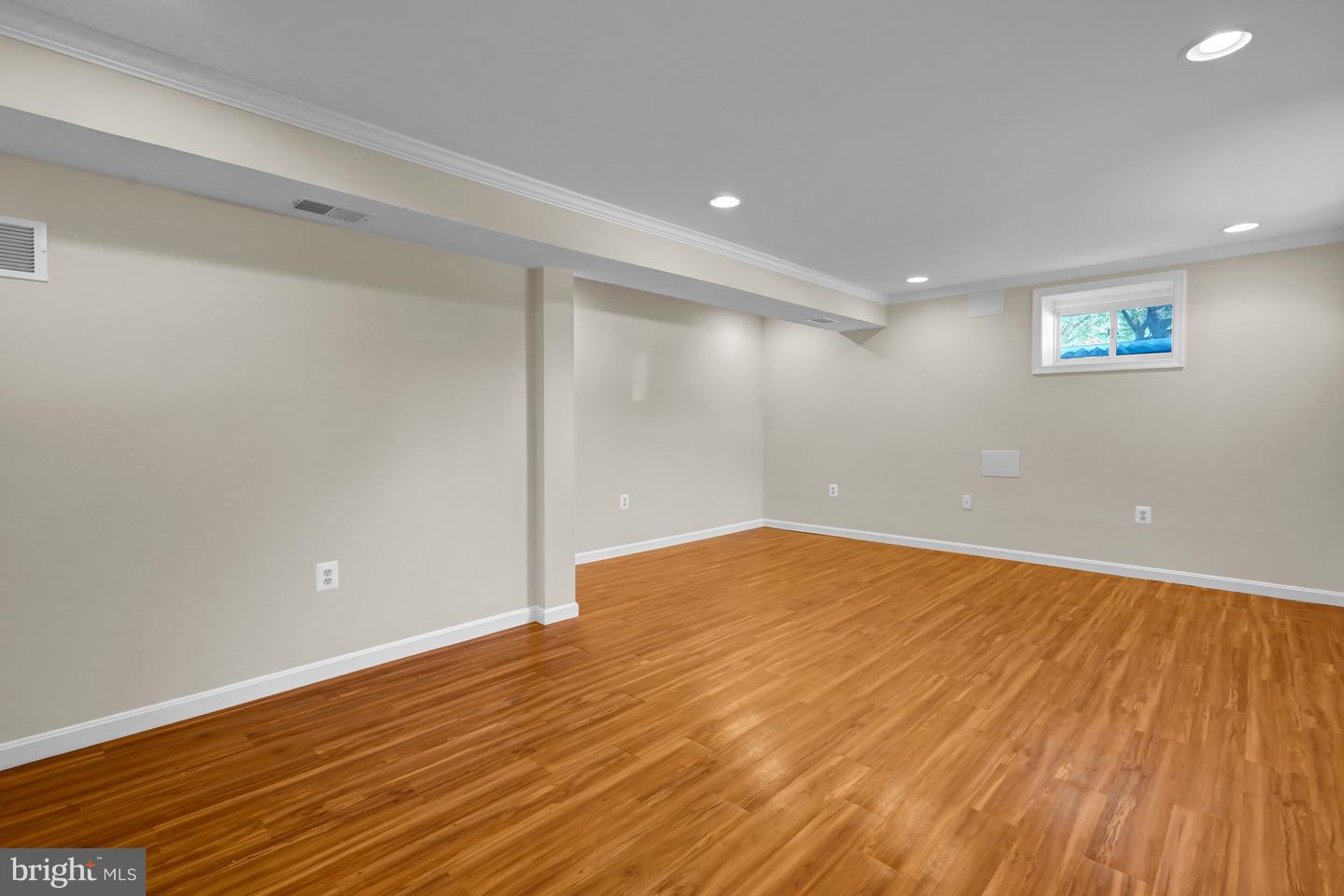 41 S French St Property Photo 29