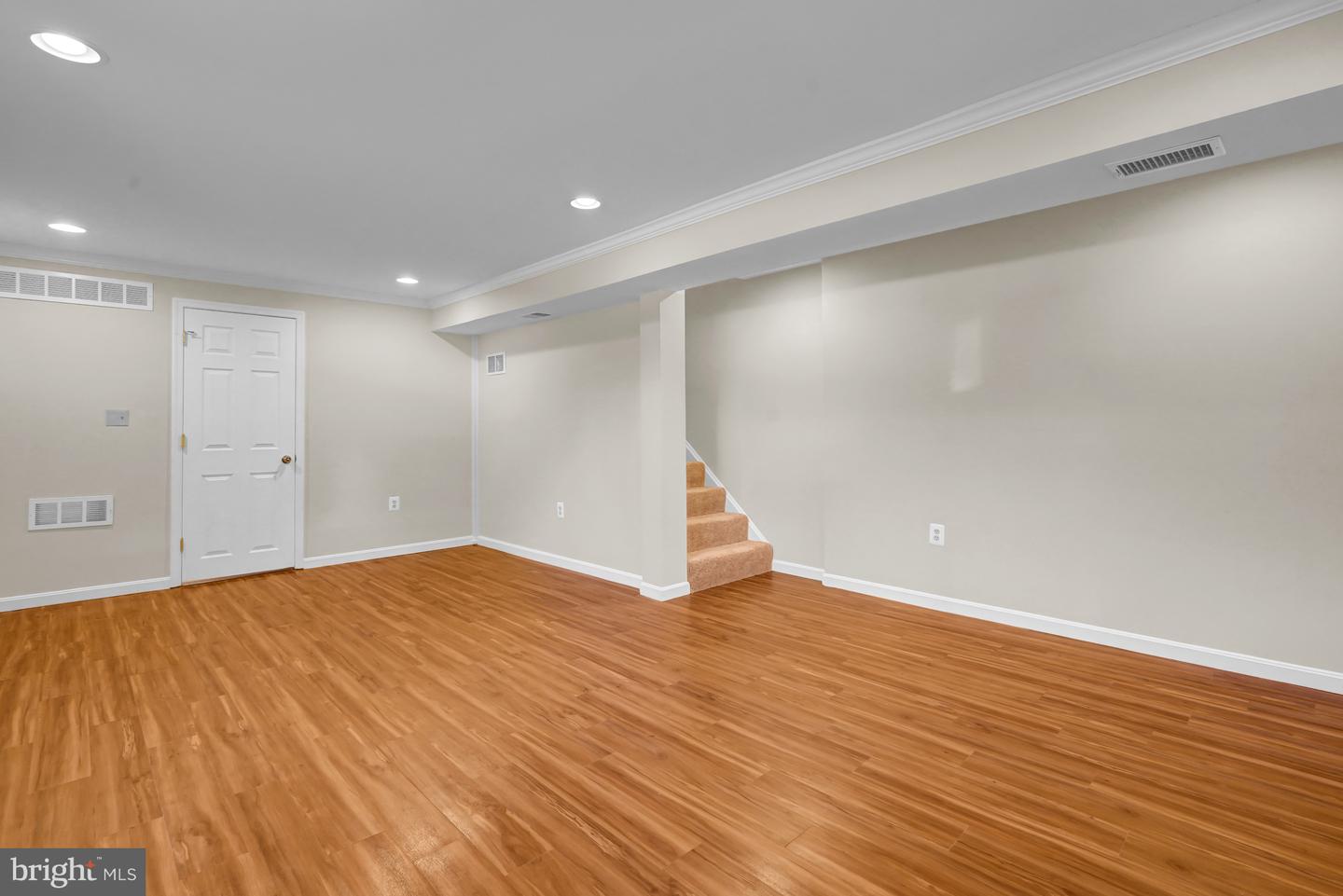 41 S French St Property Photo 30