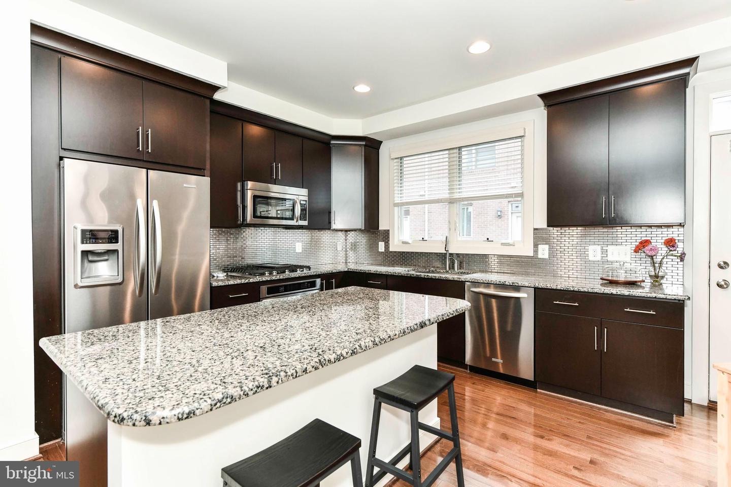 915 Parker Gray School Way Property Photo 1