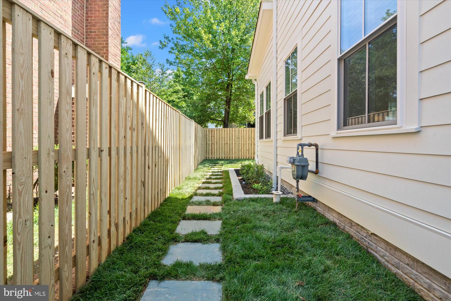 26 W Chapman St Property Photo 49
