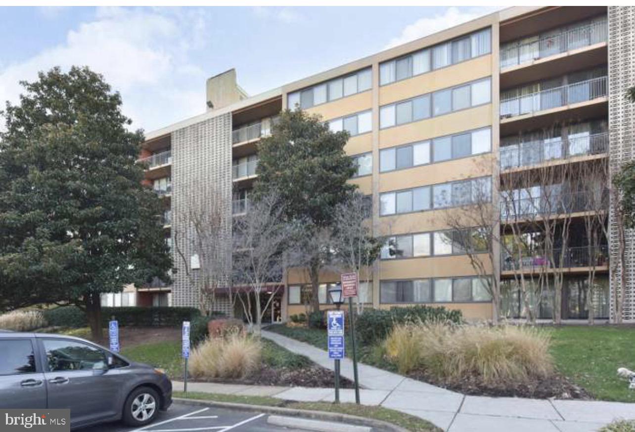16 S Van Dorn St #607 Property Photo 1