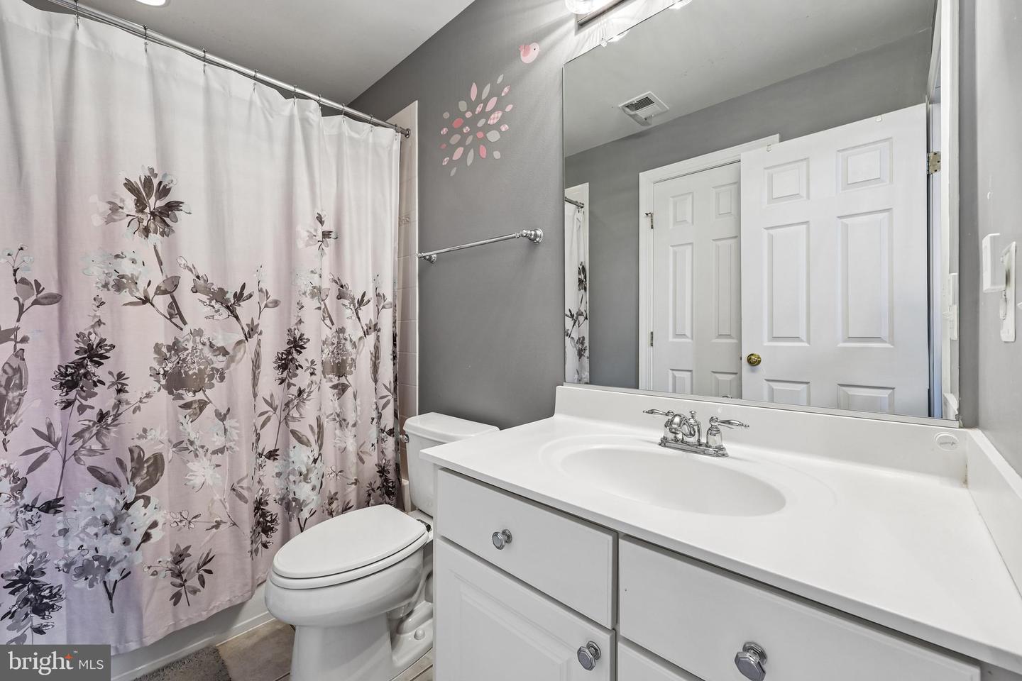418 Ferdinand Day Dr Property Photo 29