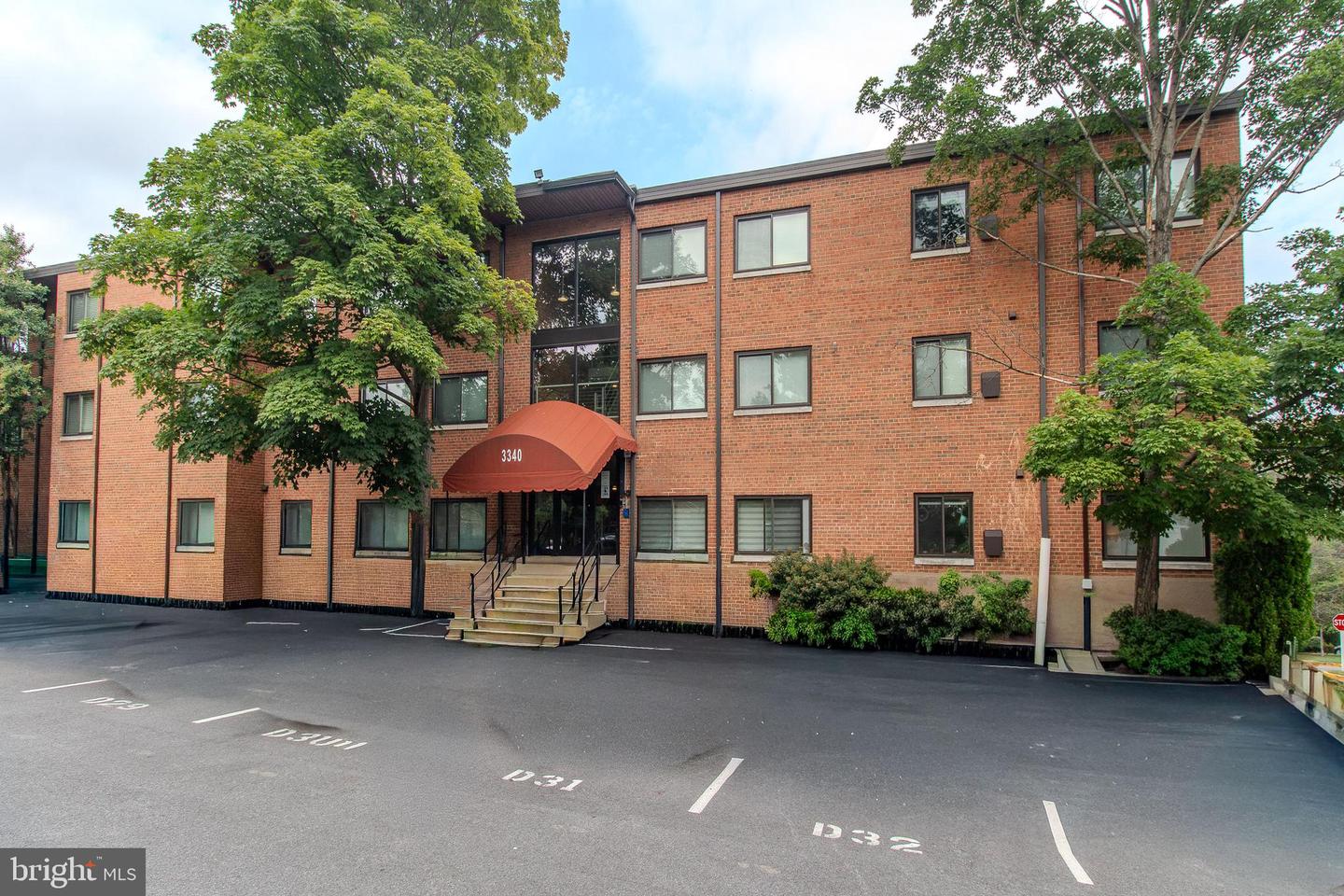 3340 S 28th St #403 Property Photo 2