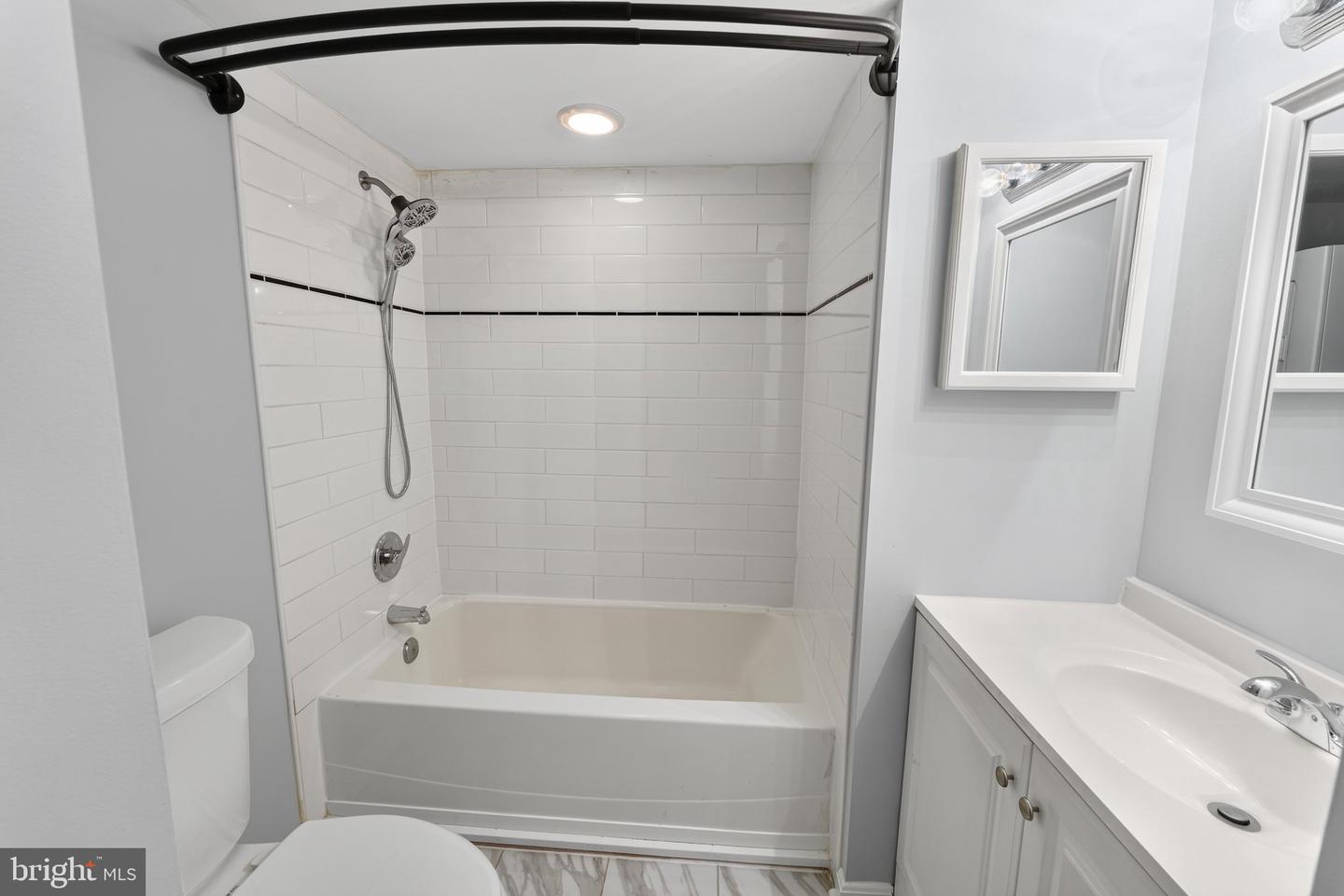 6300 Stevenson Ave #220 Property Photo 17