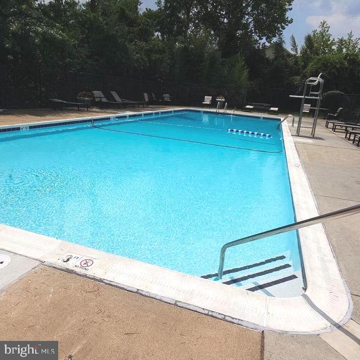 6220 Edsall Rd #302 Property Photo 24