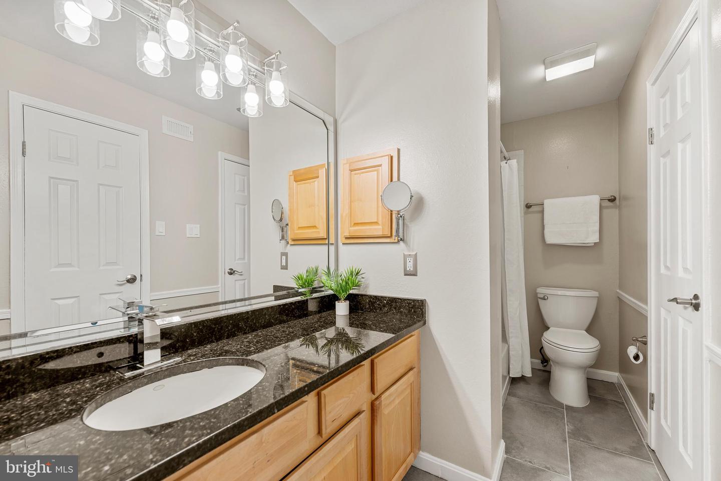 3311 Wyndham Cir #2202 Property Photo 13