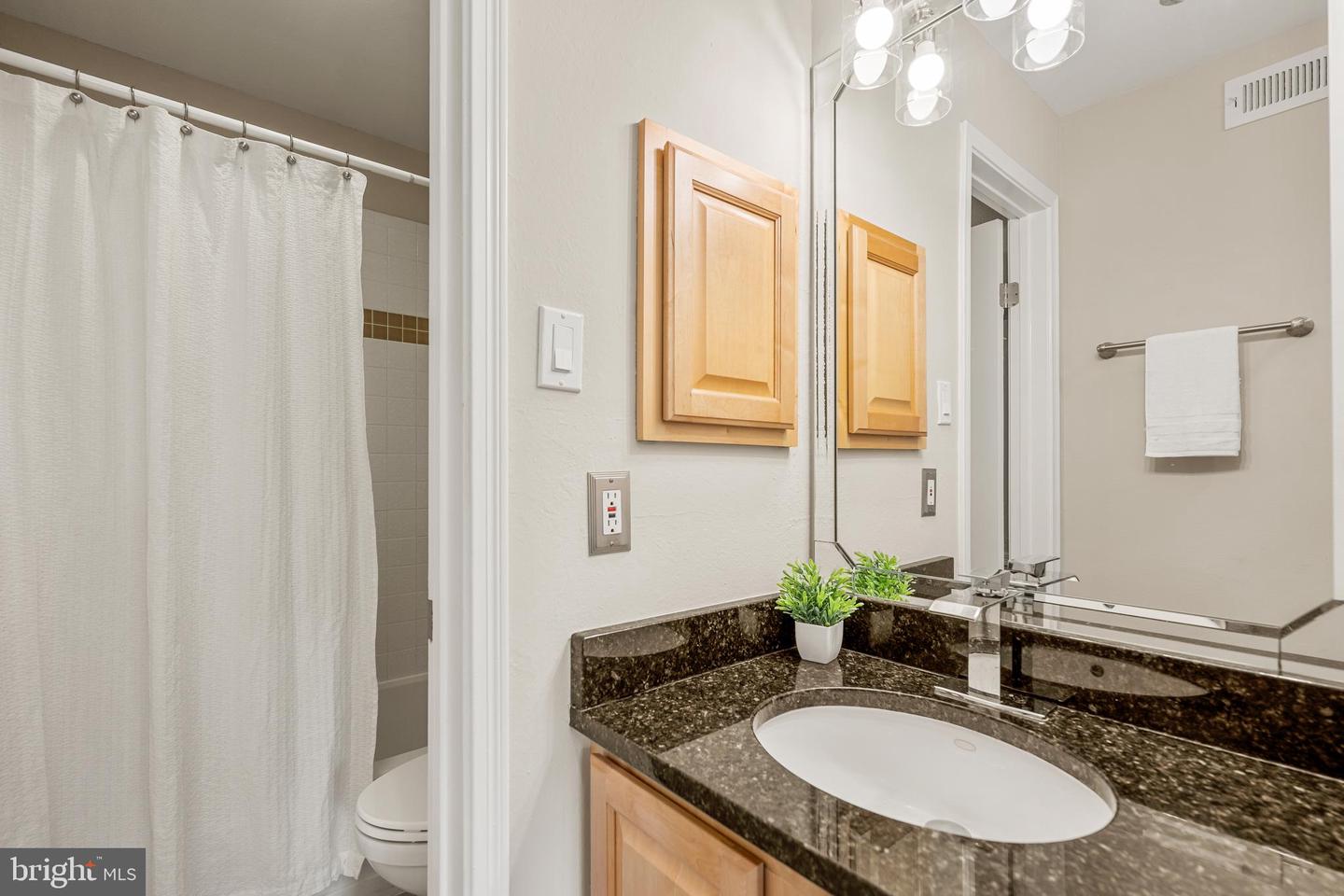 3311 Wyndham Cir #2202 Property Photo 18