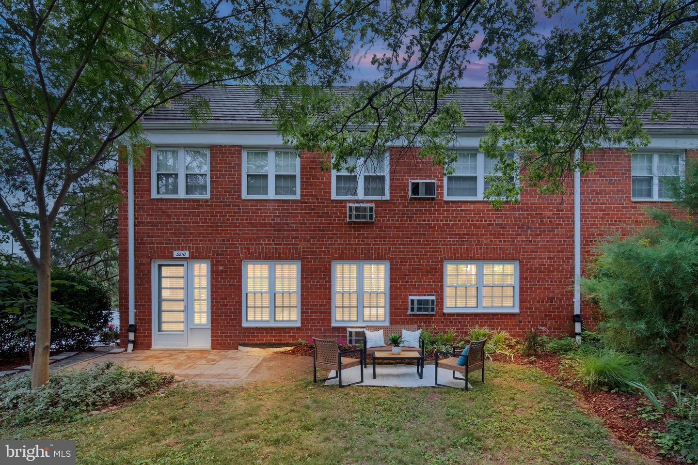 3210 MARTHA CUSTIS DR Property Photo 1