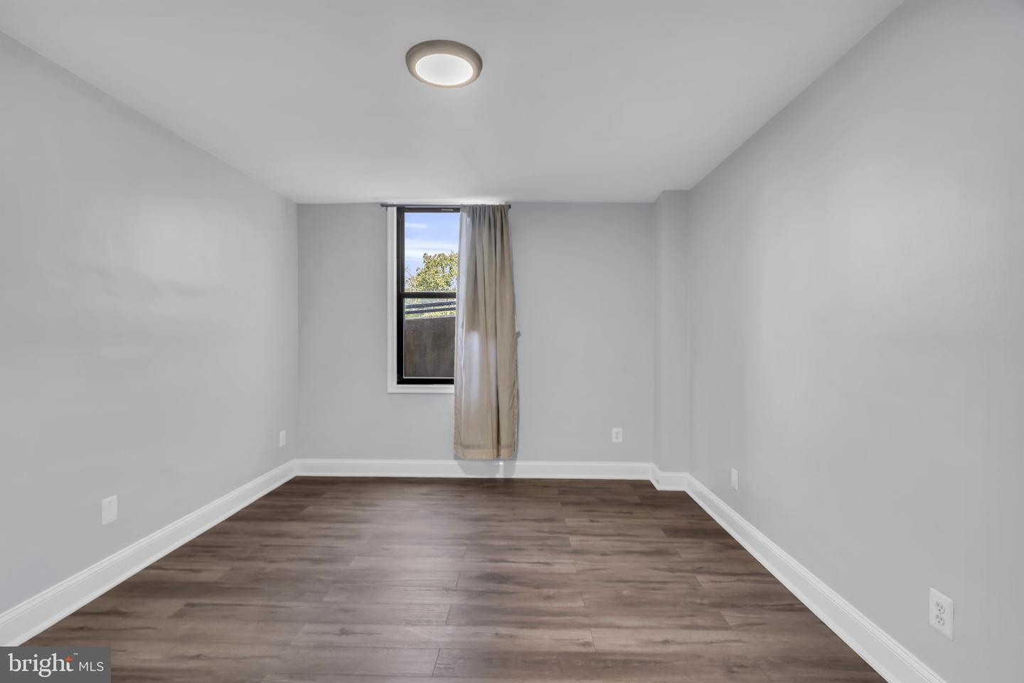 4600 Duke St #303 Property Photo 16
