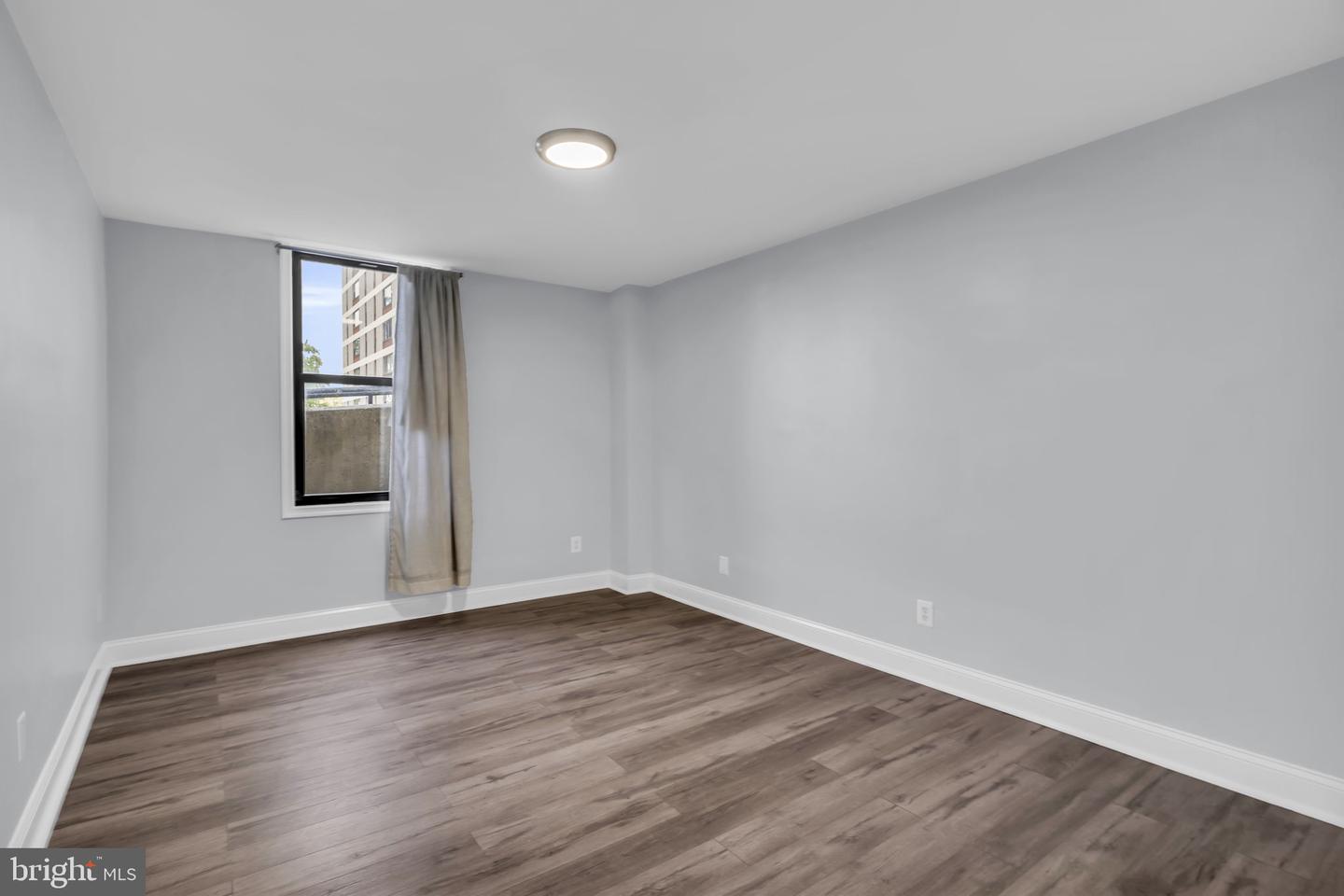 4600 Duke St #303 Property Photo 17