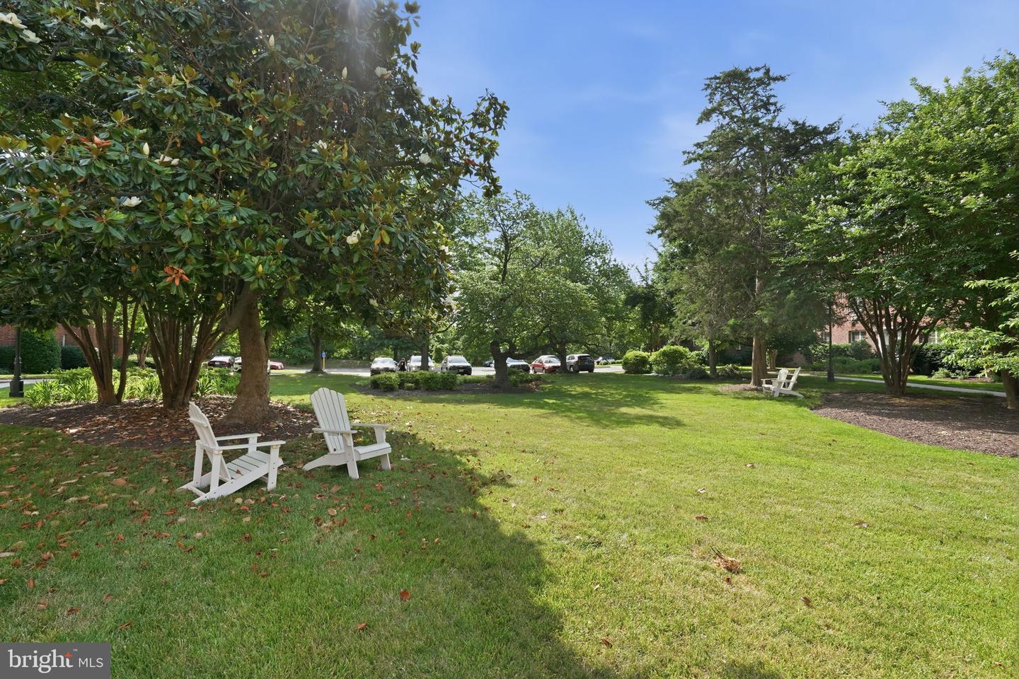 1708 W Abingdon Dr #202 Property Photo 15