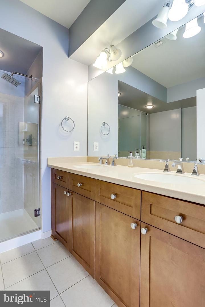 1115 Cameron St #208 Property Photo 50