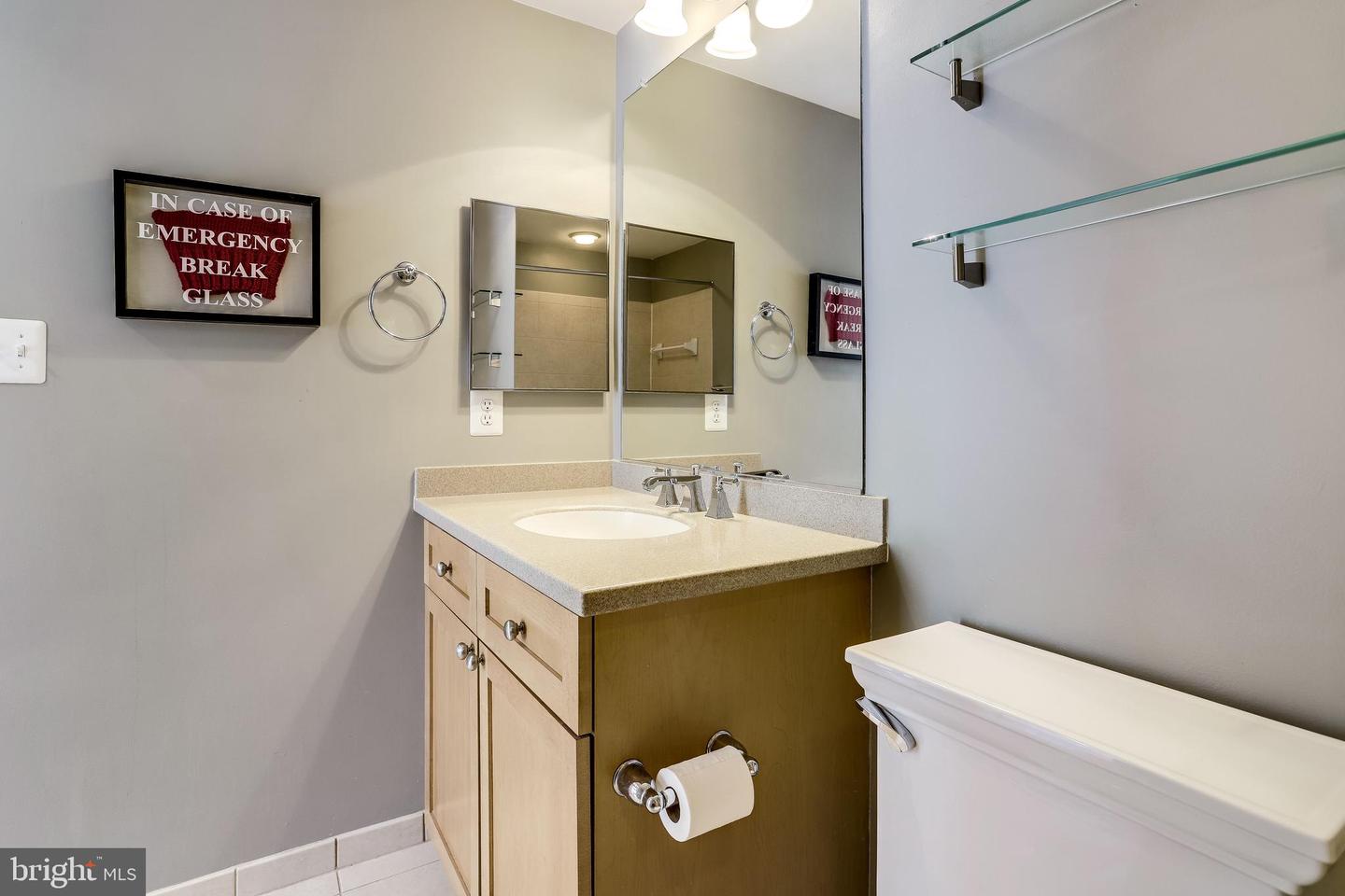 1115 Cameron St #208 Property Photo 52