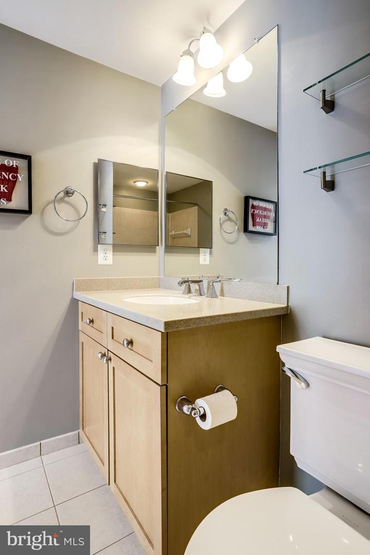 1115 Cameron St #208 Property Photo 54