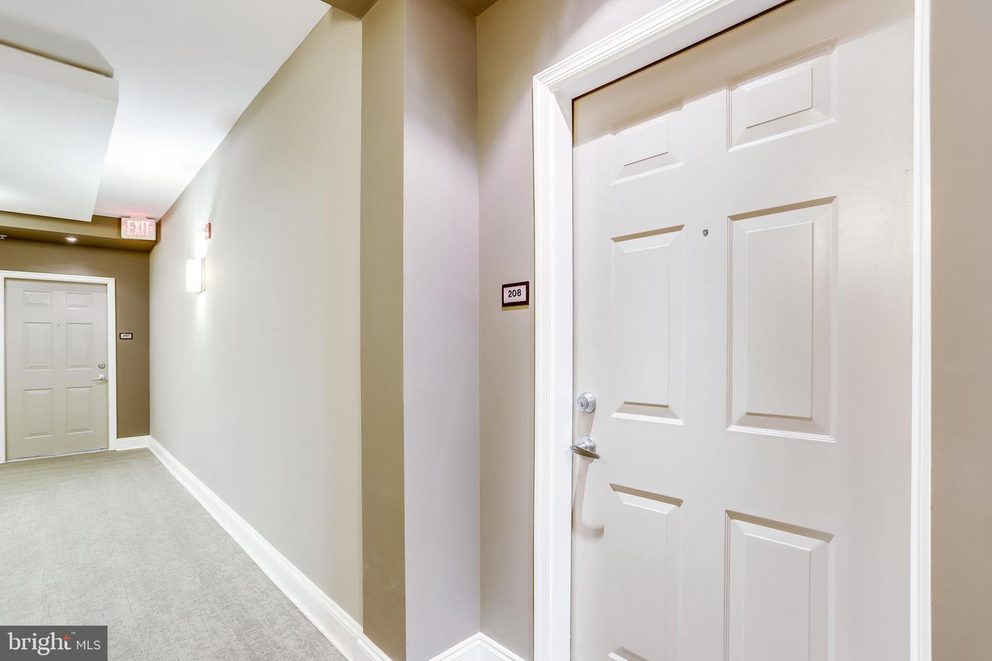 1115 Cameron St #208 Property Photo 102