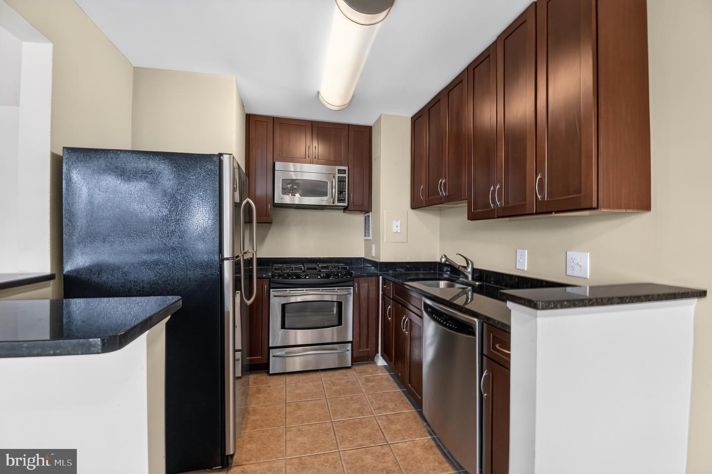 VAAX2063936 Property Photo 5