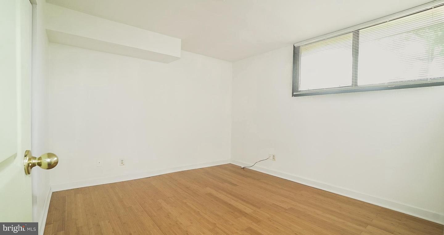 525 N Armistead St N #302 Property Photo 15