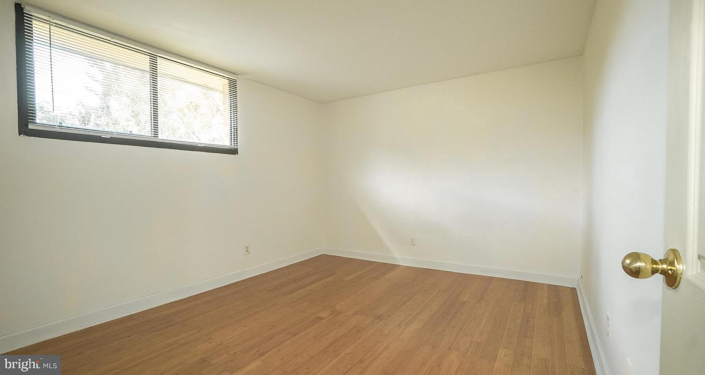 525 N Armistead St N #302 Property Photo 16