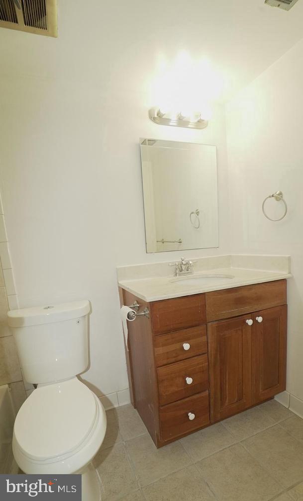 525 N Armistead St N #302 Property Photo 20
