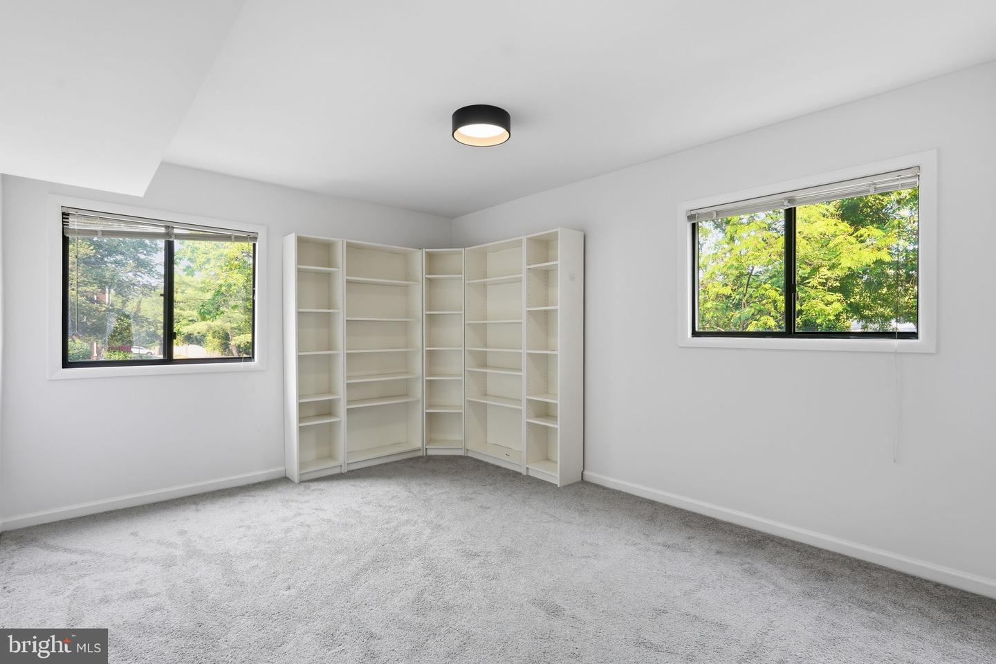 55 Skyhill Rd #202 Property Photo 15