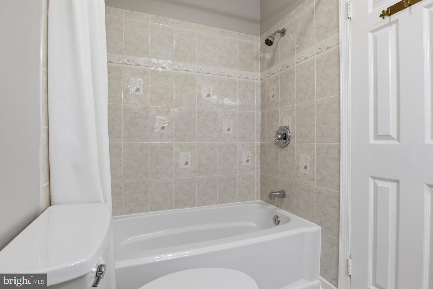 3822 Brighton Ct Property Photo 25