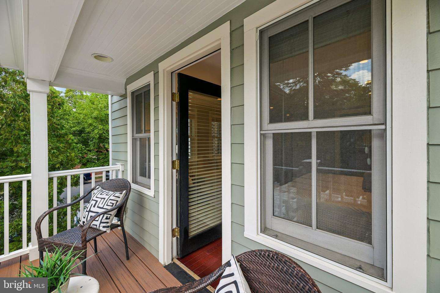 426 N Alfred St Property Photo 33