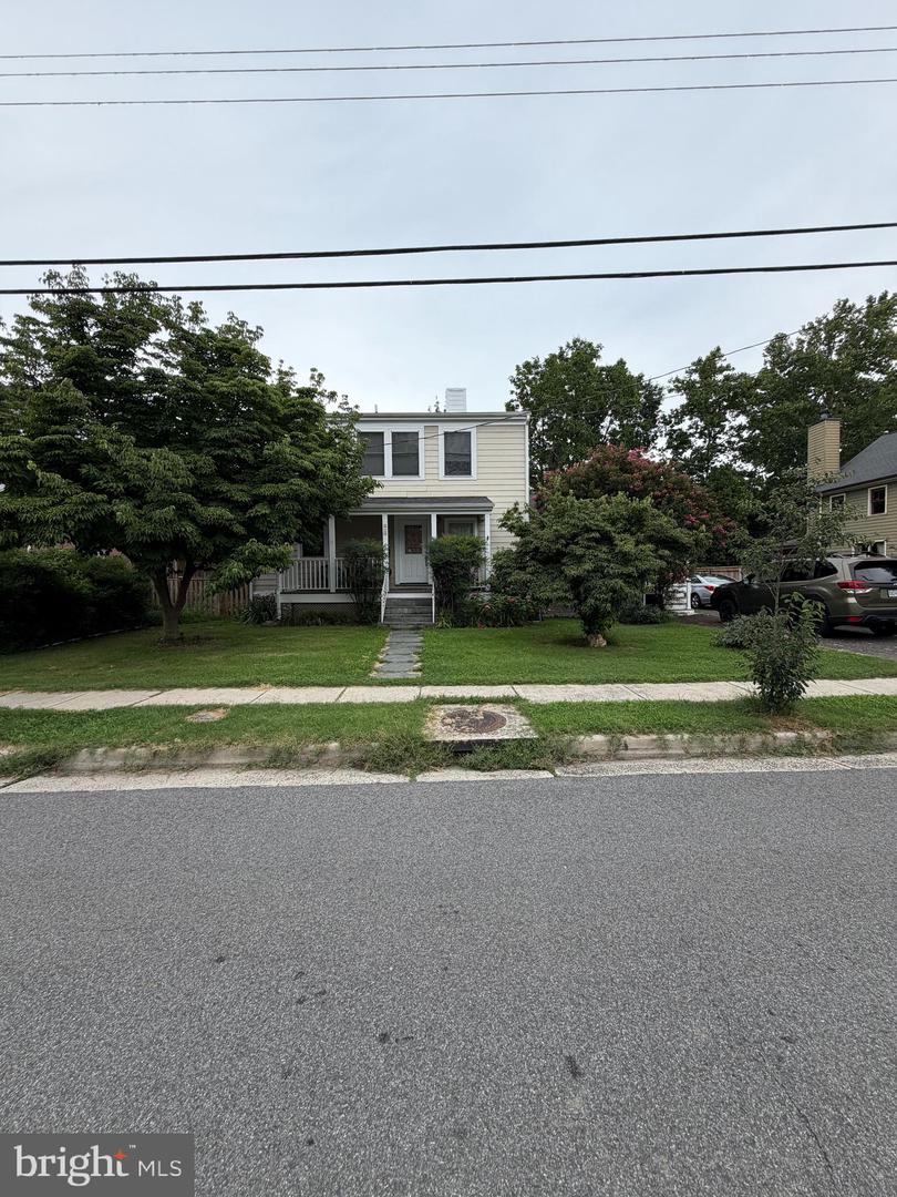 414 E HOWELL AVE E