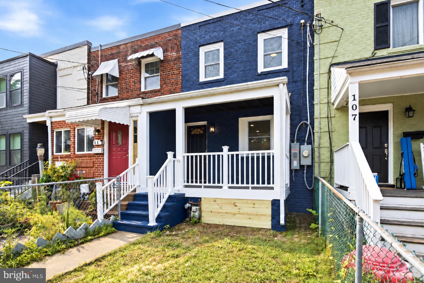109 Clifford Ave Property Photo 31