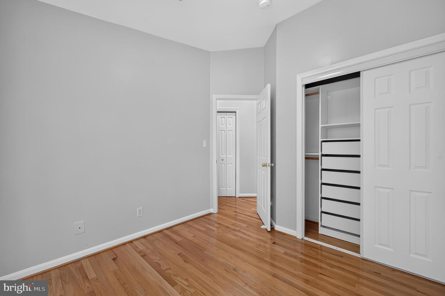 122 Sanborn Pl Property Photo 39