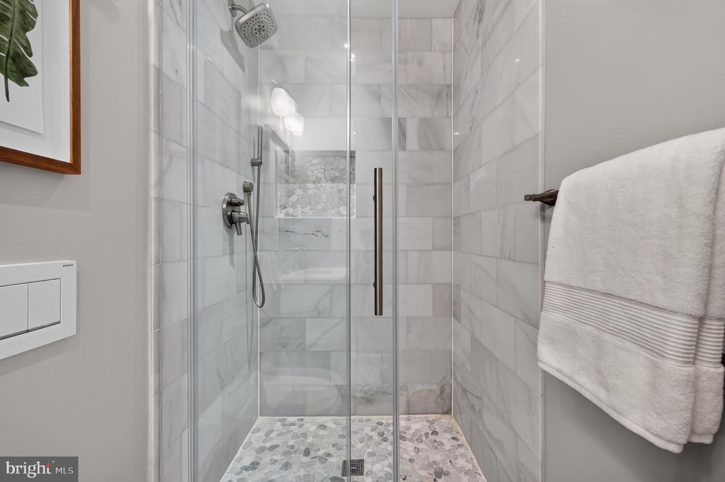 122 Sanborn Pl Property Photo 45