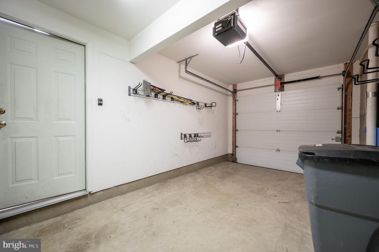 122 Sanborn Pl Property Photo 49