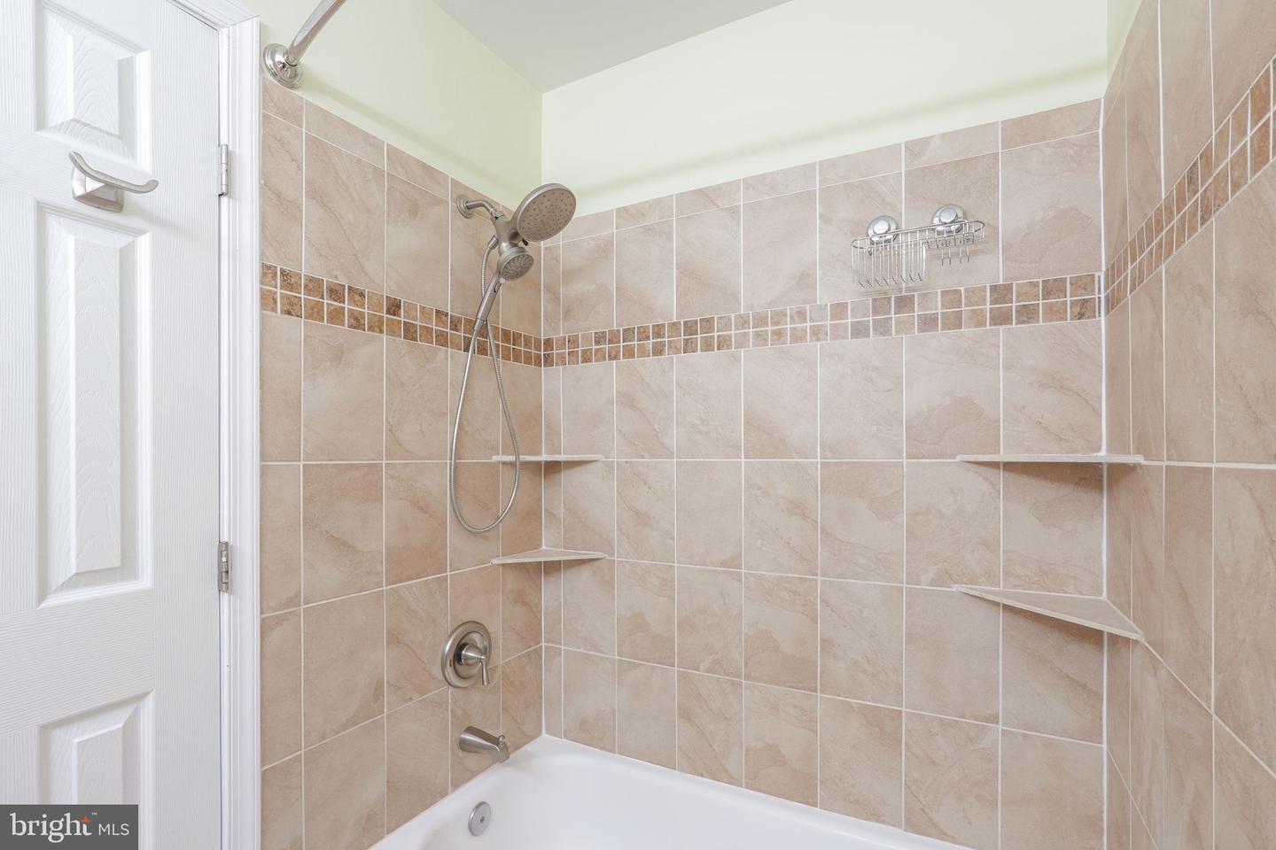 3848 Brighton Ct Property Photo 22