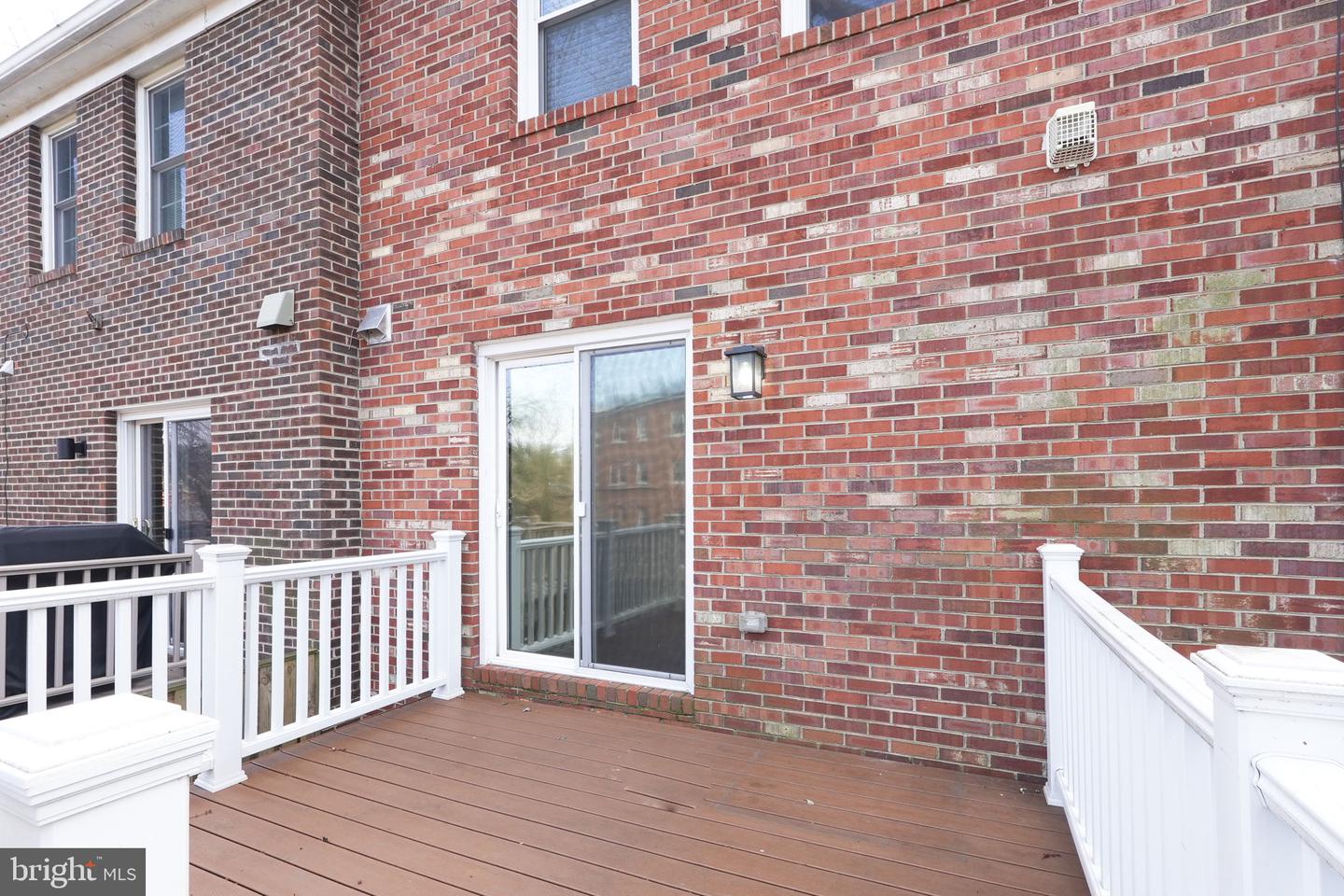 3848 Brighton Ct Property Photo 31