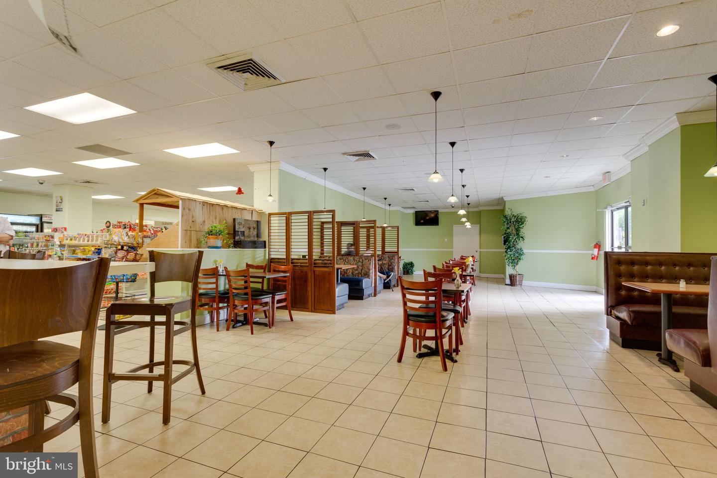 309 Yoakum Pkwy #616 Property Photo 41