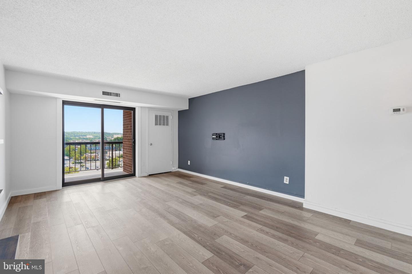 200 N Pickett St #1414 Property Photo 8