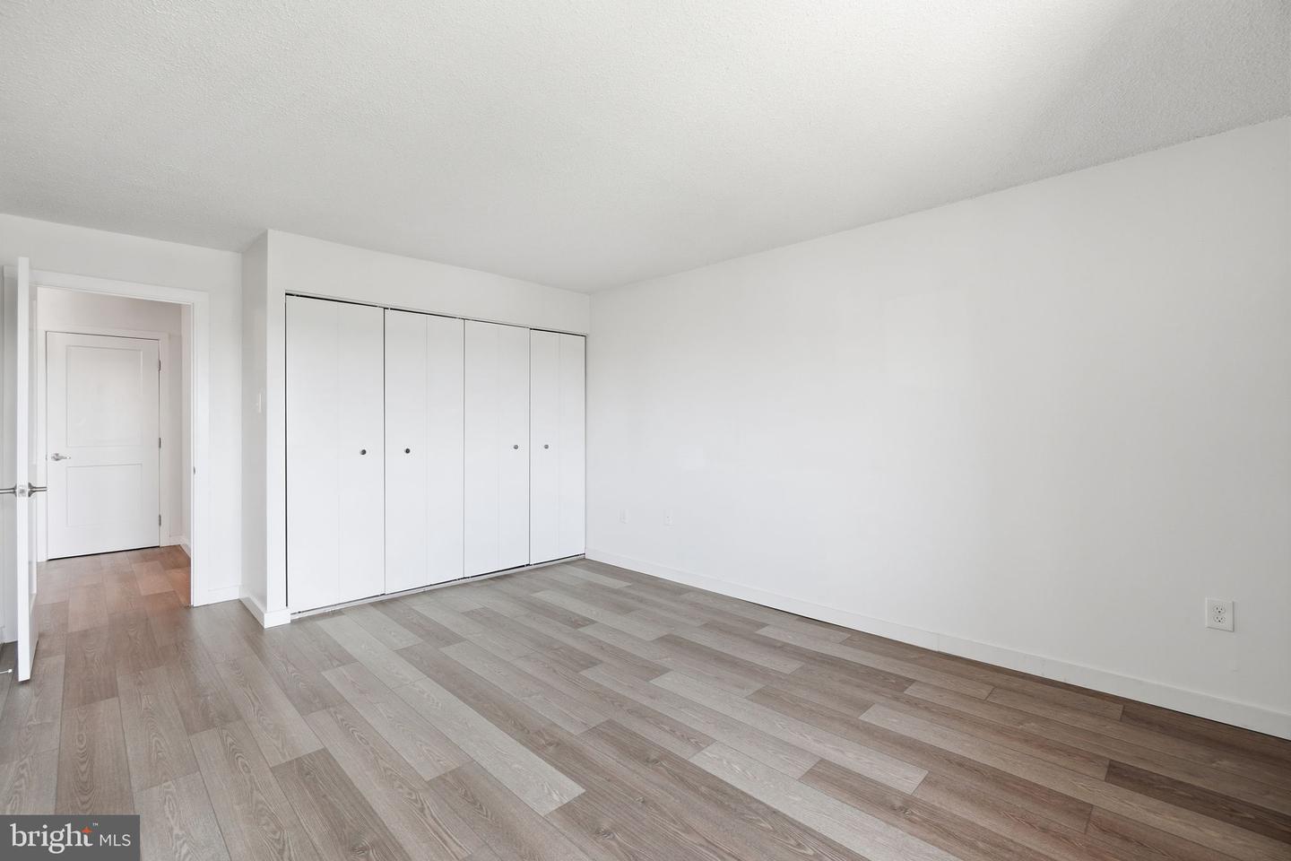 200 N Pickett St #1414 Property Photo 12