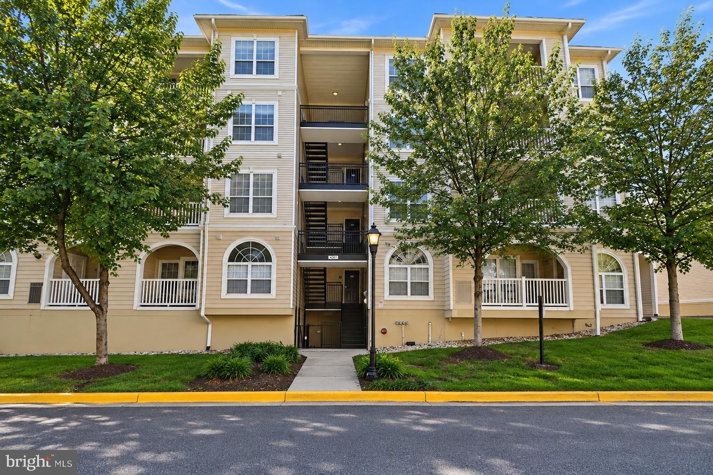4550 STRUTFIELD LN #2403 Property Photo 1