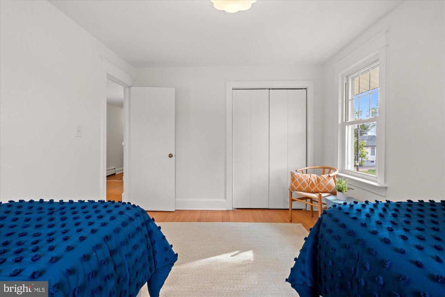 225 E Spring St Property Photo 28