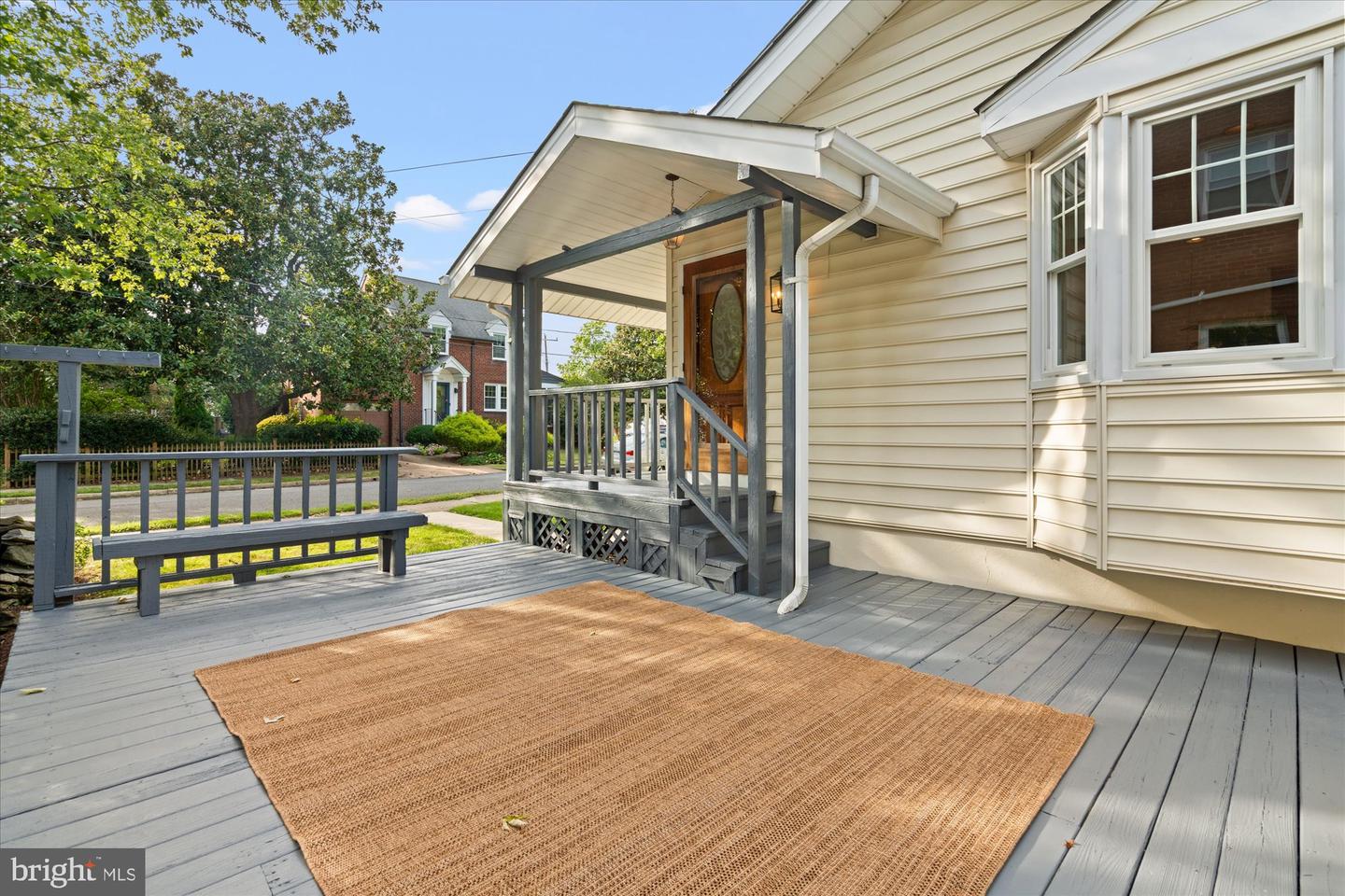 225 E Spring St Property Photo 38
