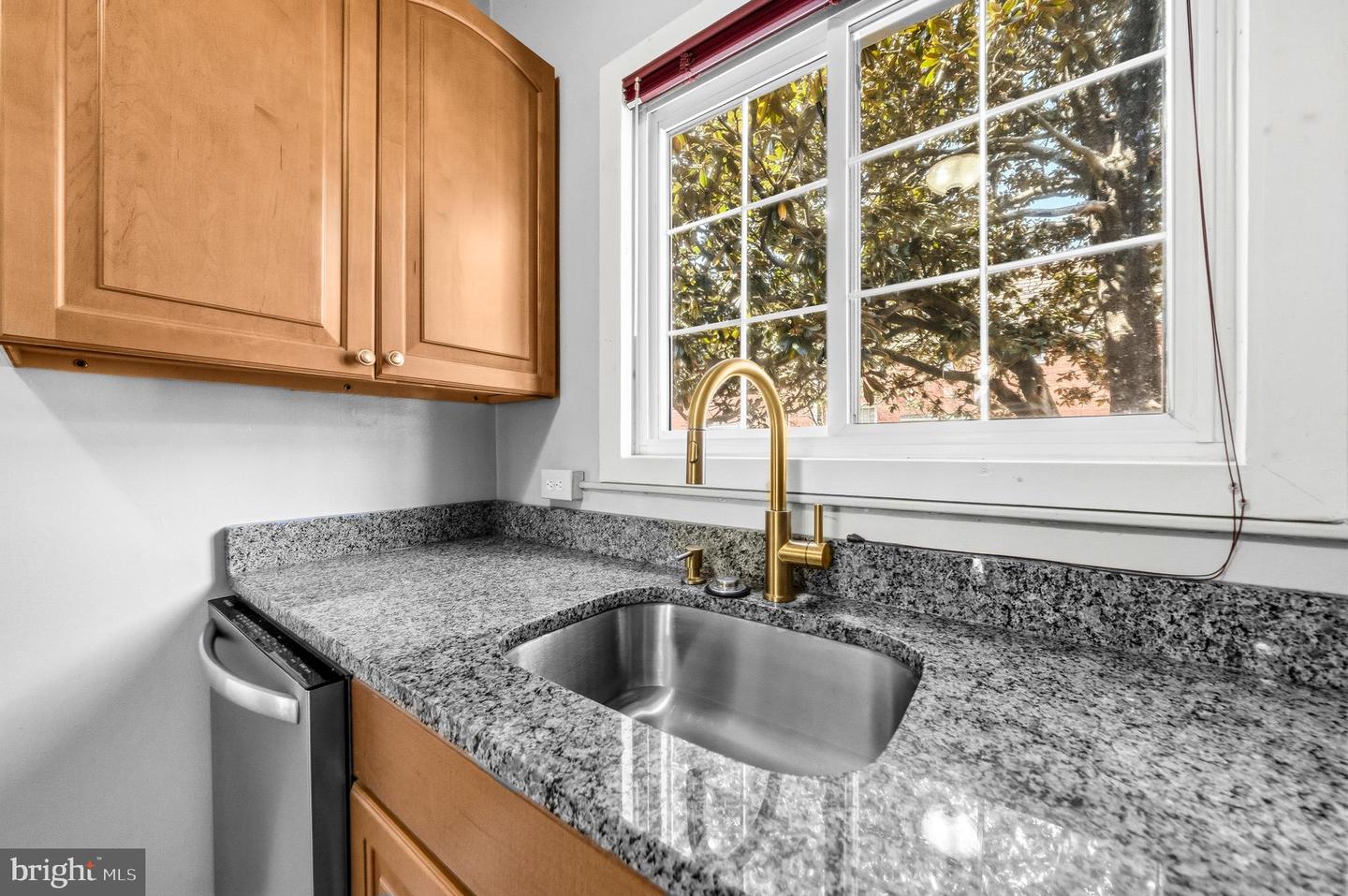 1615 Mount Eagle Pl Property Photo 7