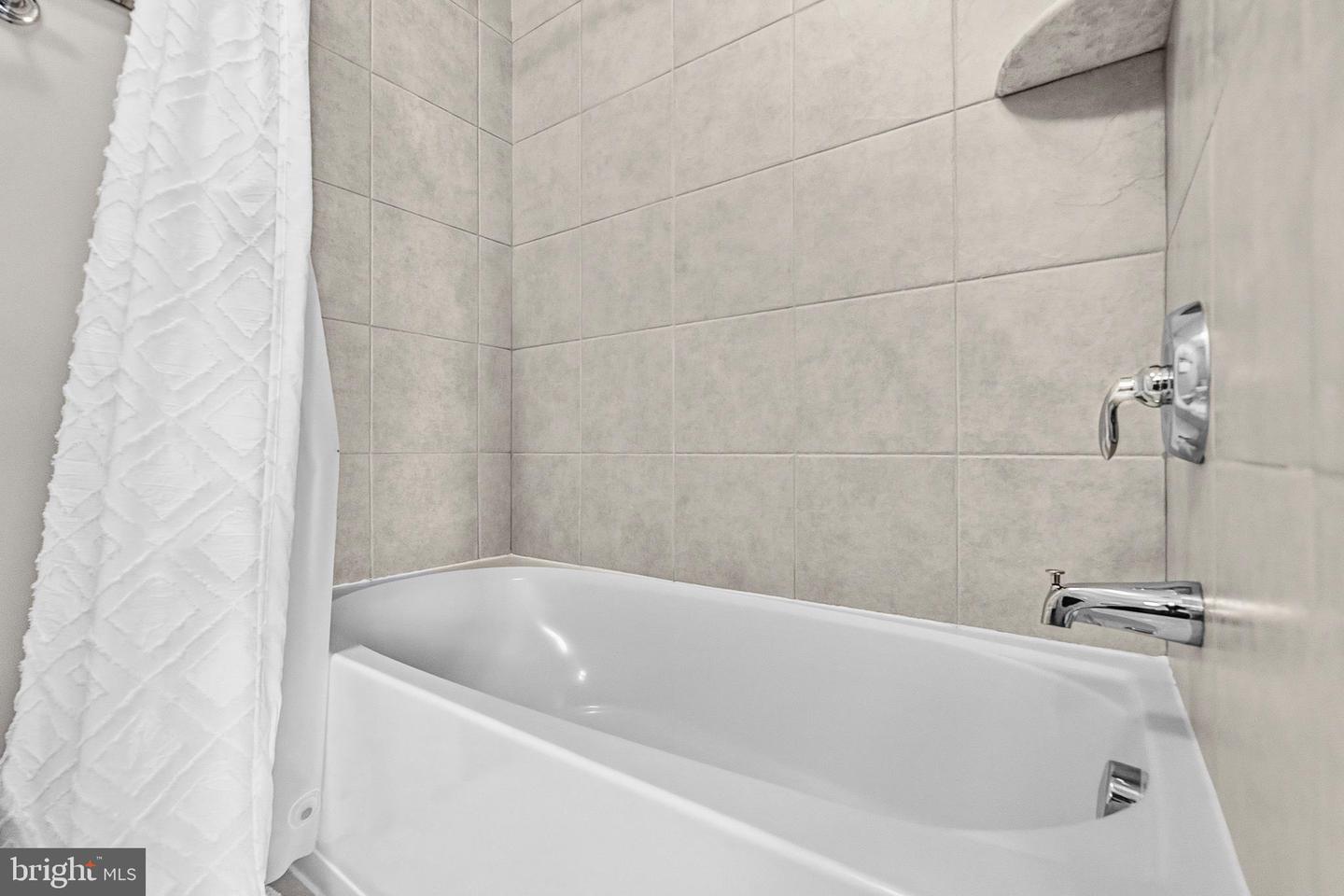 915 N Patrick St #401 Property Photo 19