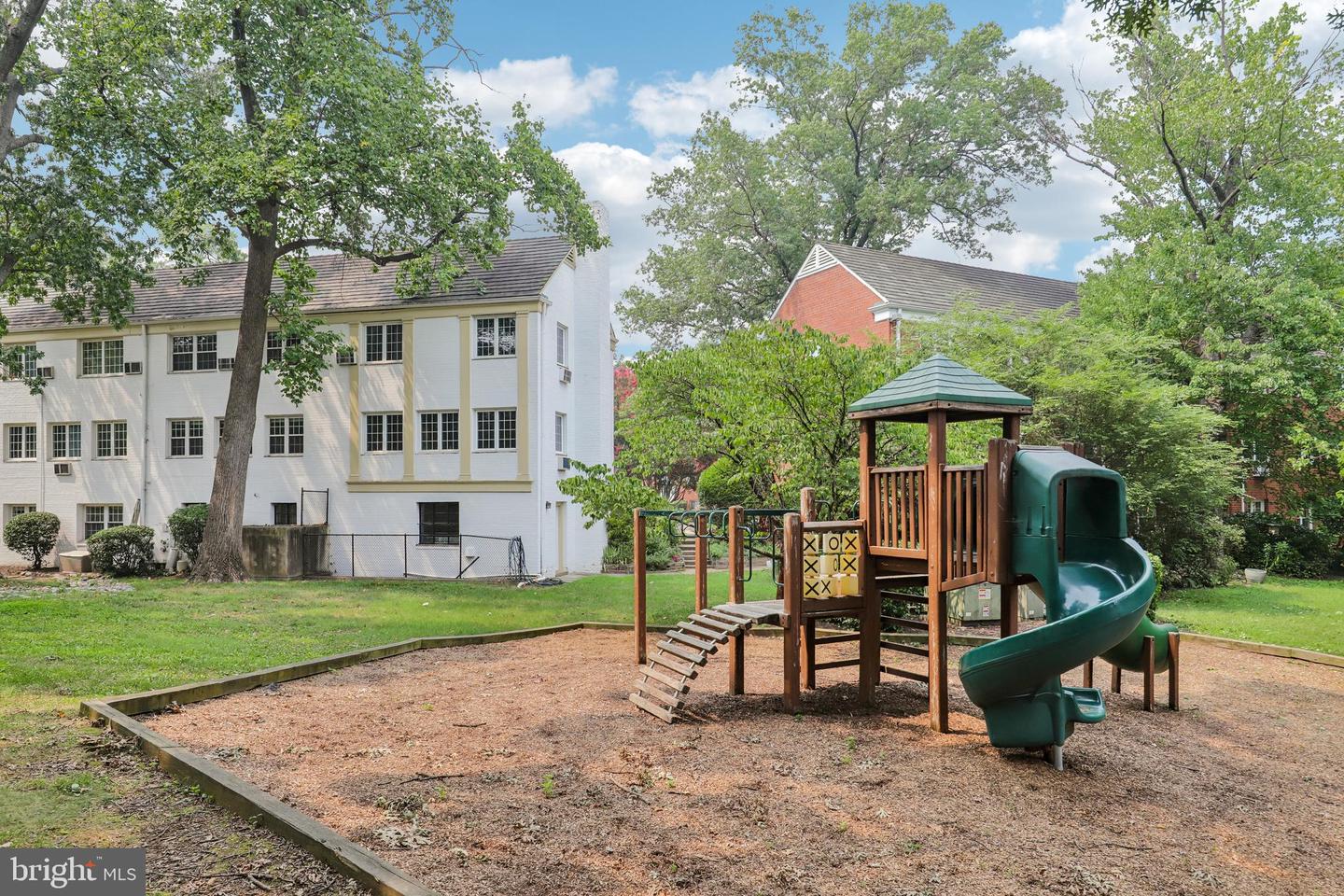 1622 Ripon Pl Property Photo 28