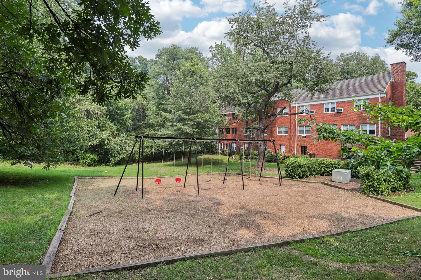 1622 Ripon Pl Property Photo 29