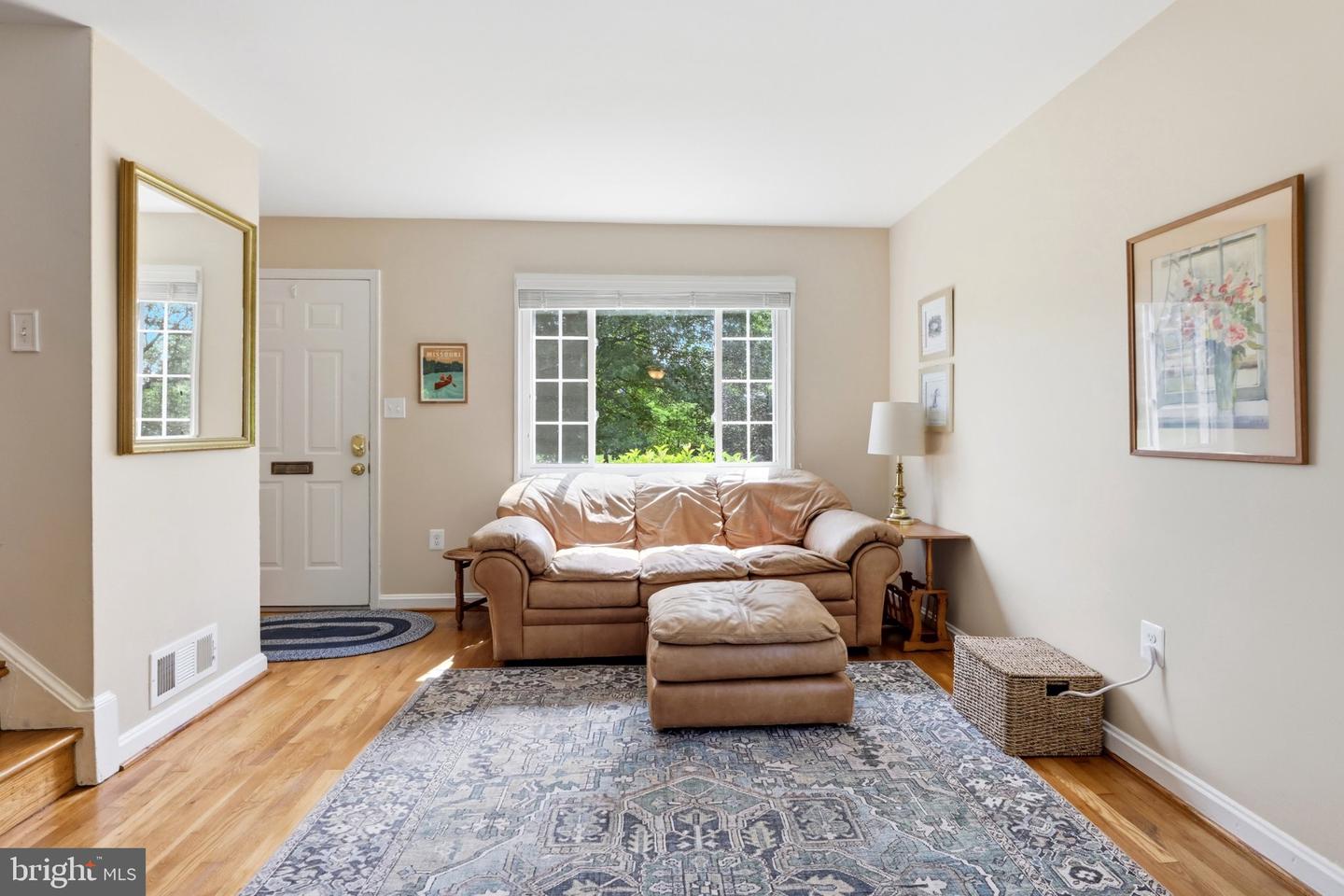 1751 N Cliff St Property Photo 10