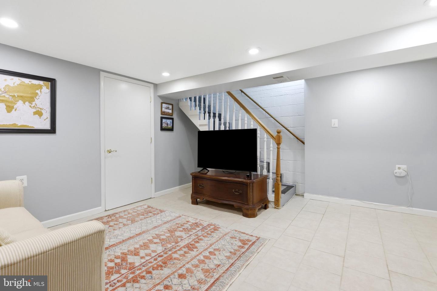 1751 N Cliff St Property Photo 25