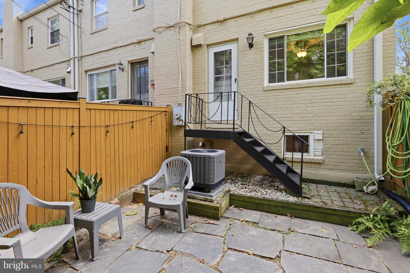 1751 N Cliff St Property Photo 35