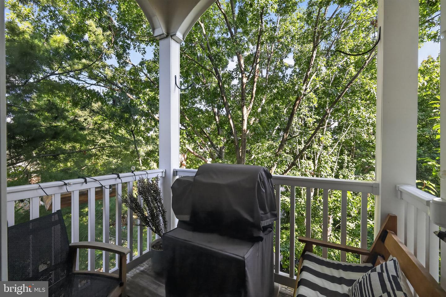 2331 Henshaw Pl #301 Property Photo 10