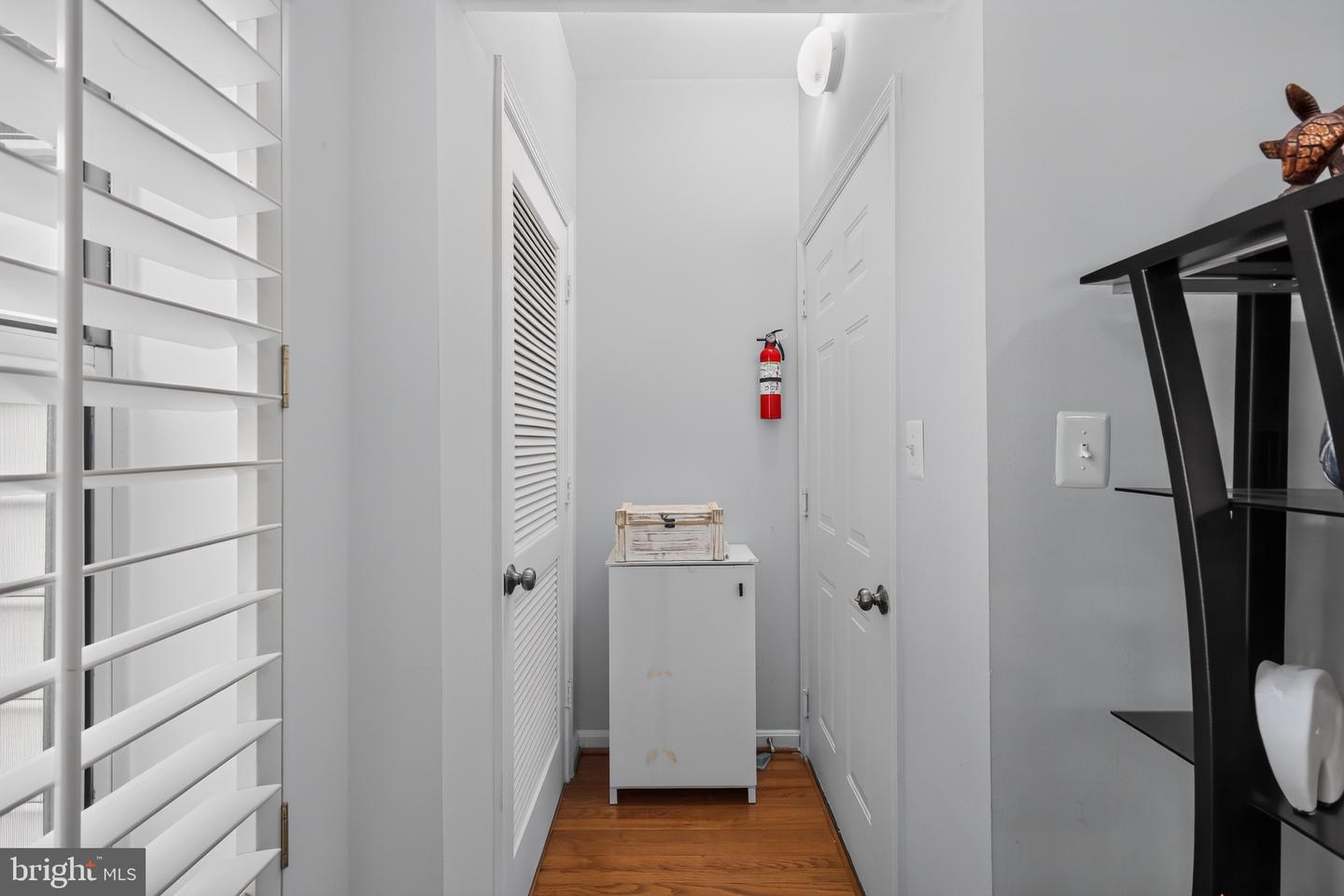 2331 Henshaw Pl #301 Property Photo 12
