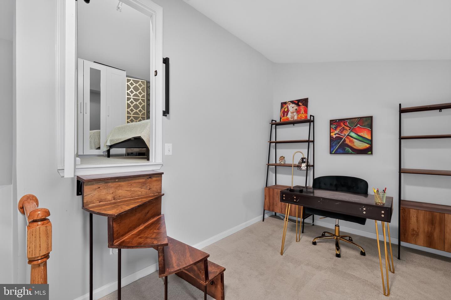 2331 Henshaw Pl #301 Property Photo 16