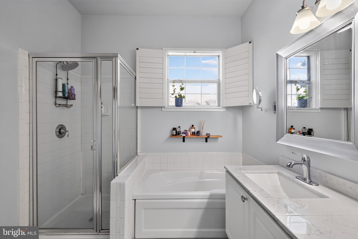 2331 Henshaw Pl #301 Property Photo 20